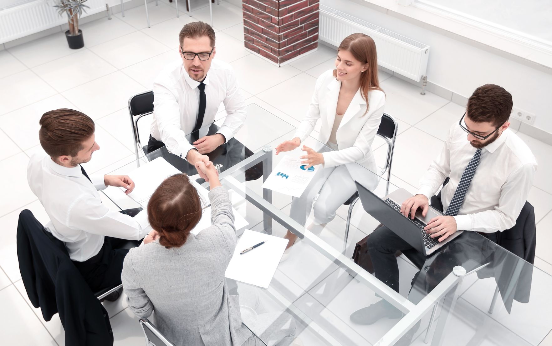 Team professionisti SkyWork elaborazione buste paga e consulenza del lavoro Cagliari Sassari Olbia Tempio Nuoro Oristano e tutta la Sardegna